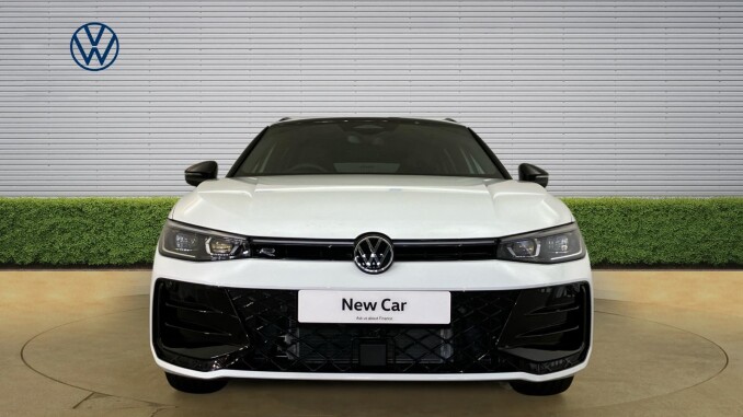 Volkswagen Passat 1.5 eTSI R-Line 5dr DSG Petrol Estate - Image 7